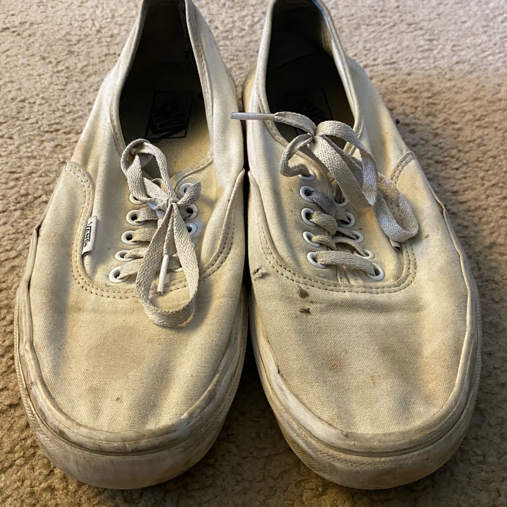 Men’s White Canvas Vans Size 10 (US men’s)